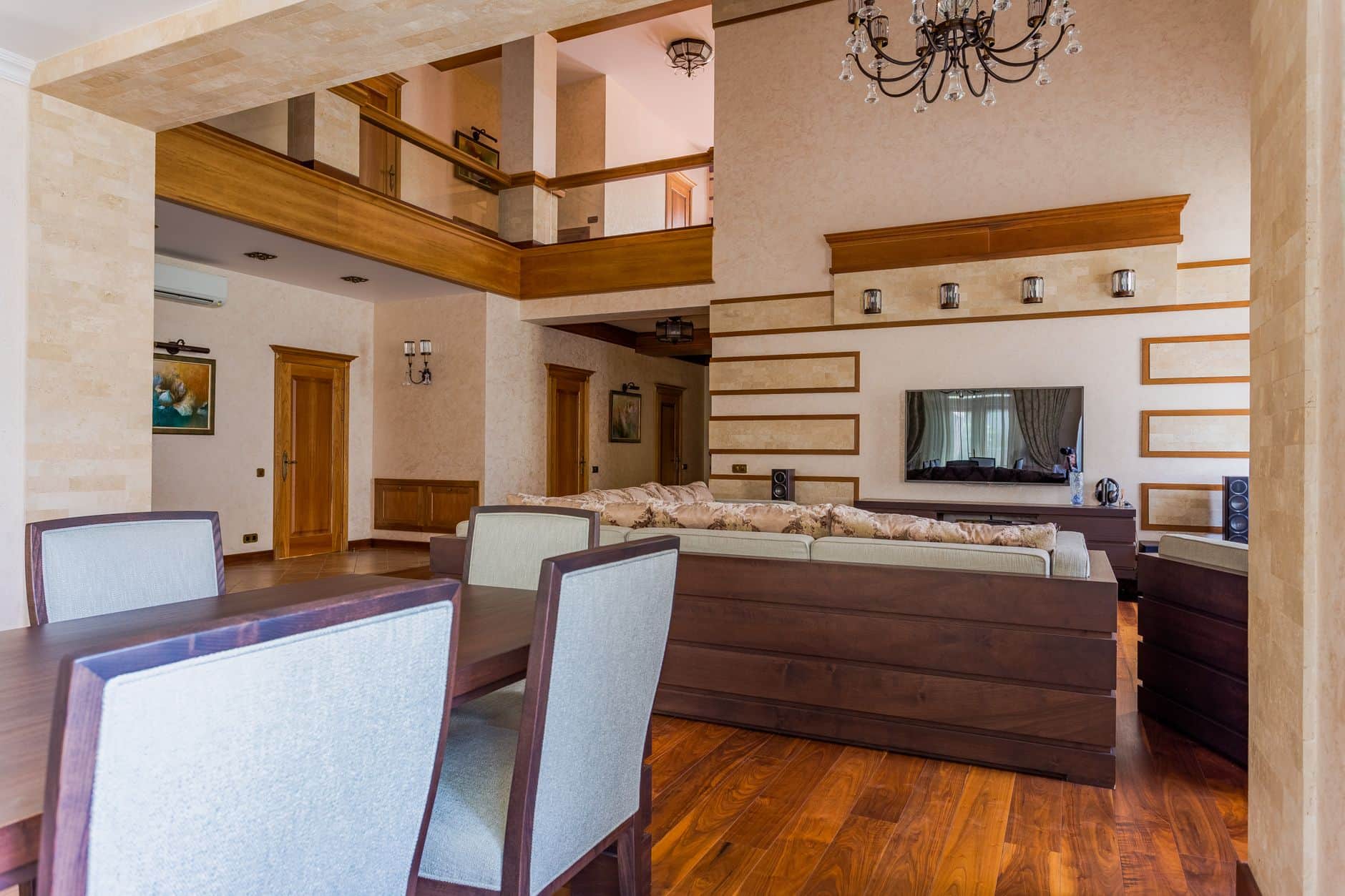 Best AC Setup for a Home Theater or Media Room in Koh Samui